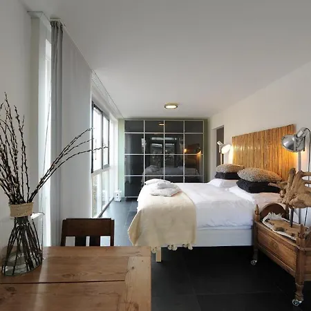 De Groene Tunnel Bed & Breakfast *