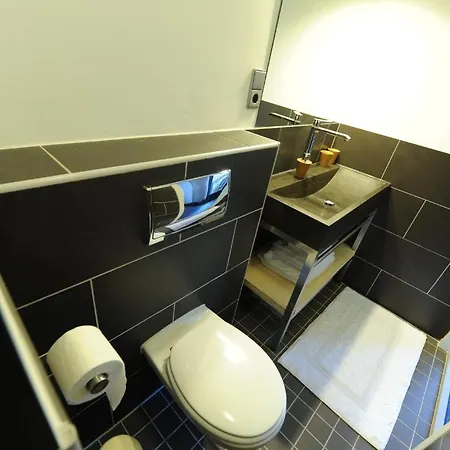 בית הארחה The Tunnel